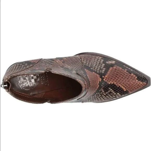 Vince Camuto Women's Gradesha Ankle Boot Fashion NWOT - Picture 3 of 12